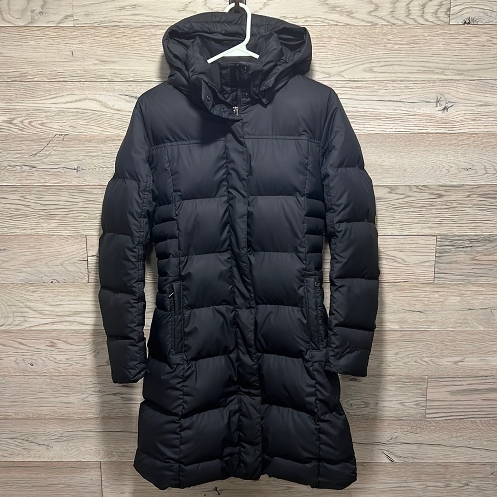 Womens Black Patagonia Parka Coat.  Size Small.